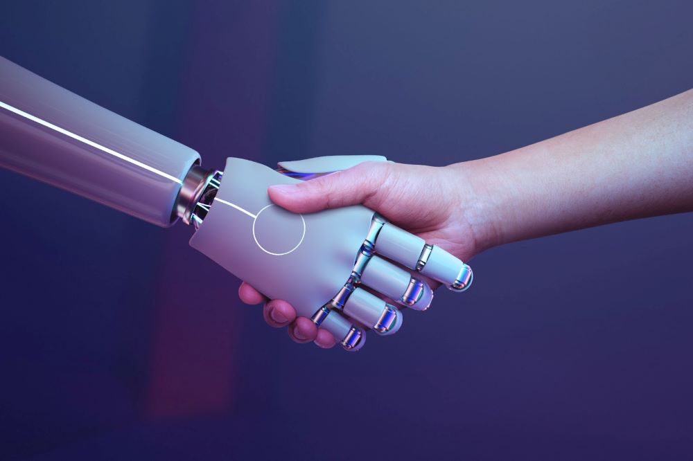 AI and Human: Image credits - Freepik