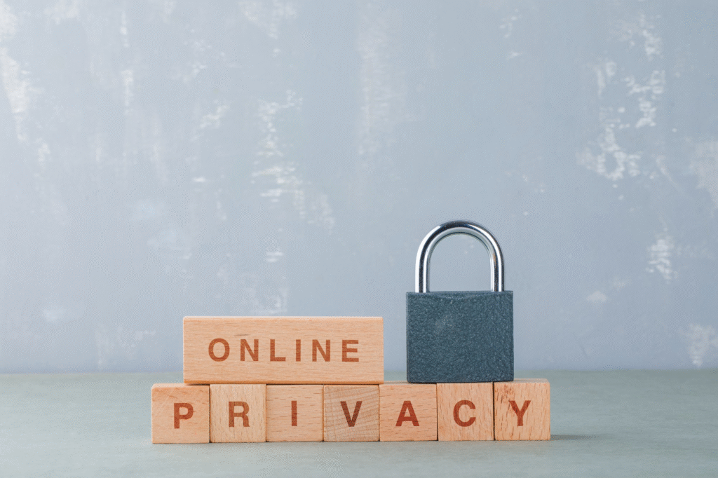 The Online Privacy Habits Every Social Media Professional Should Have image